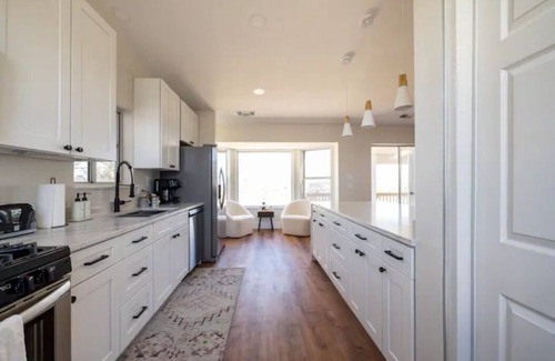 Cottonwood-Verde Village Casa | Heated Pool ~ Hot Tub ~ Scenic Views ~ Lux Stay