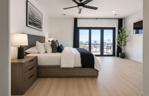 Lake Havasu City Casa | Heated Pool, Hot tub, Game room, King bed, BBQ with Lake Havasu views!