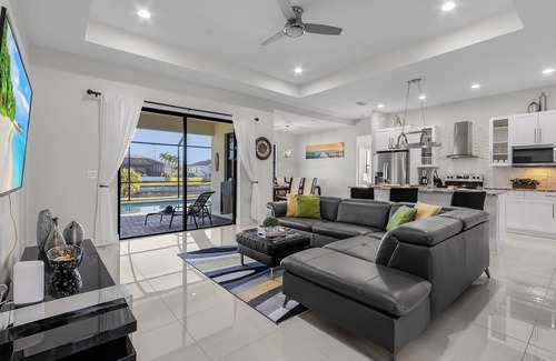 Trafalgar Casa | Heated Pool, Kayaks & Bicycles - Villa Endless Sunshine - Roelens