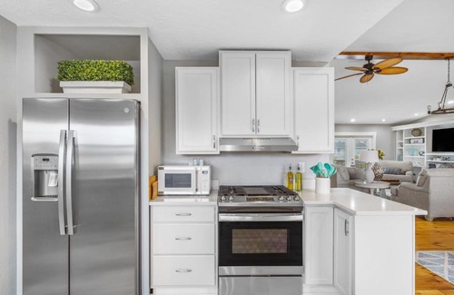Memphis Casa | Heated Pool/Near Ana Maria Beach/King/4BD.3Bath
