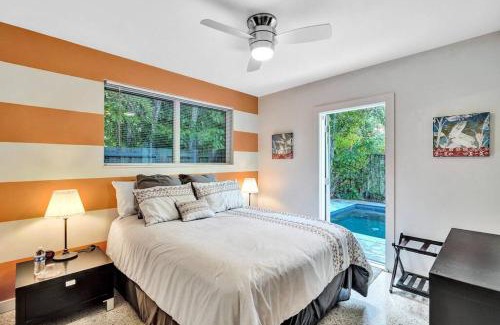Wilton Manors Casa | Heated pool, parking, 5 min walk to food and fun!