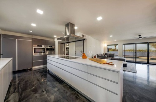Tucson Casa | Heated Pool / Spa / 4 BR / 3.5 BA / Mountain Views