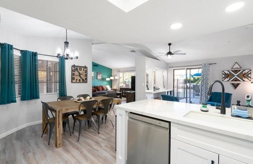 Phoenix Casa | Heated Pool & Spa~BBQ w/Propane~Putting Green~EV Outlet~Putting Green~Games~Golf