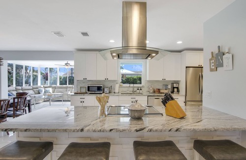 Florida North Atlantic Coast Casa | Heated salt water-pool & spa, walk to local beach, park, boat ramp, restaurants.