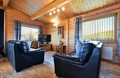 Bamburgh Casa | Heather Cottages - Brown Owl