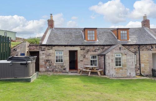 Bamburgh Casa | Heather Cottages - Grey Seal