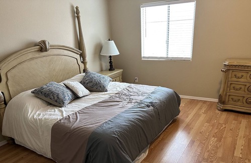 Kingman Casa | Heather house (1850sq ft)