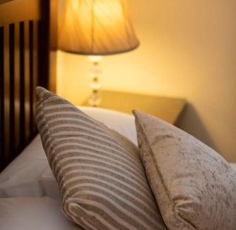 Laragh Cama Y Desayuno | Heather House