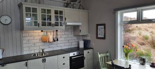 Crowkeeragh Casa | Heather House on the Wild Atlantic Way
