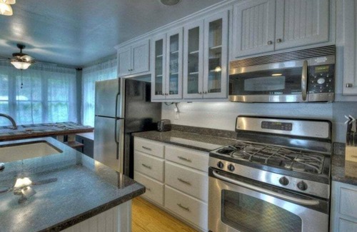 Ellijay Cabina | Heaven Bound of Gates Chapel
