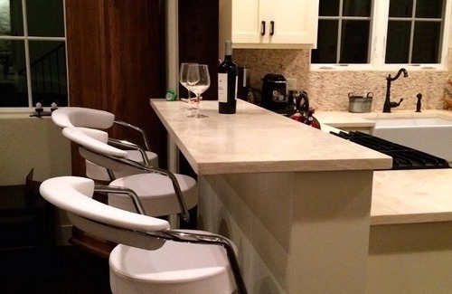 Dripping Springs Casa | El cielo en las colinas. Bienvenido a Monticello Cottage