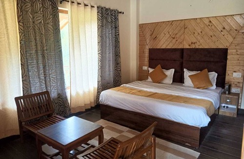 Manali Hotel | Heaven Inn Manali