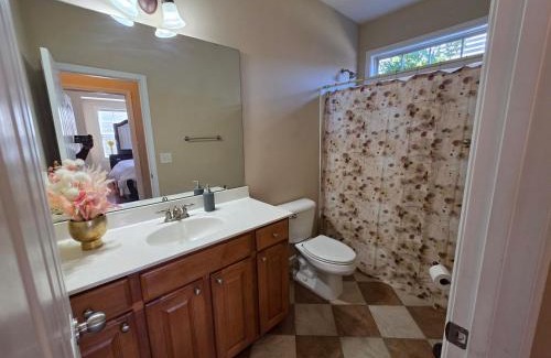 Northeast Raleigh Casa | Heaven on Earth - Large Bedroom with Private Bathroom