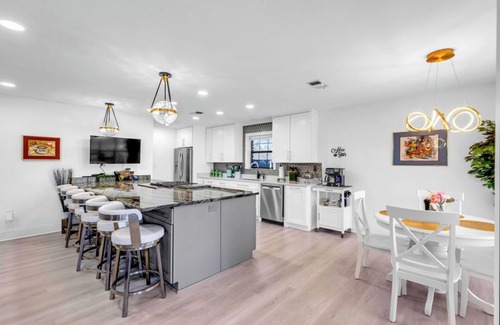 Diamondhead Casa | Heaven on Seven - Golf Course home on #7 of the Pine at Diamondhead Country Club