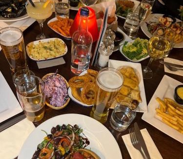 Godalming Casa | Heaven's Kitchen At Squirrel Inn