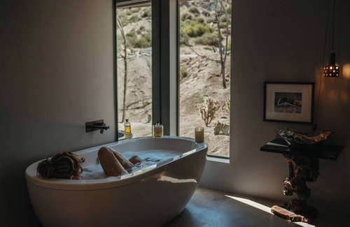 Pioneertown Casa | Heaven's View By The Cohost Company