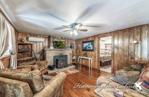 Ruidoso Cabina | Heaven Sent: 'Enviado desde arriba' con Jacuzzi.