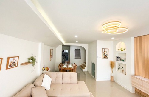 Chang Phueak Casa | Heavenly Hug
