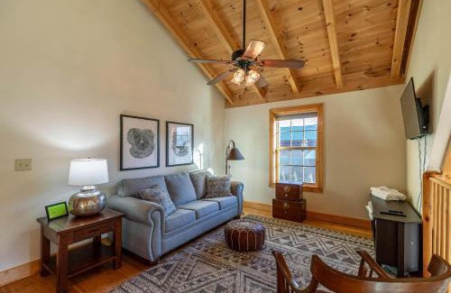 Sugar Grove Casa | Heavenly Haven Retreat