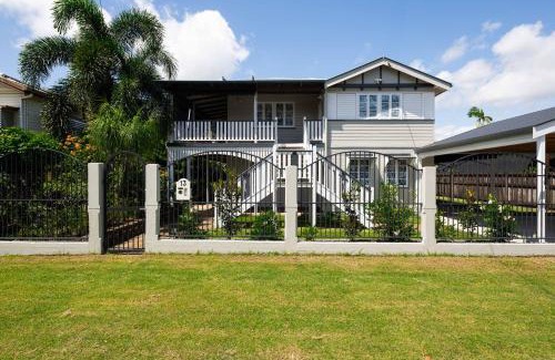 Westcourt Casa | Heavenly Palms on Collinson