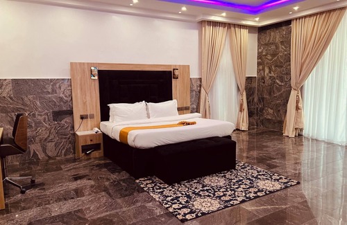 Abuja Hotel | Heavenly Royal Apartments