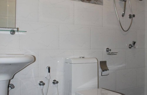 Gomagoda Hotel | Heavens Holiday Resort