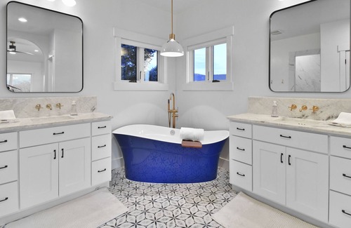 Park City Casa | Heber Luxury Home, Sleeps 20, Adventure Base or Family Reunion, Arctic Spa!