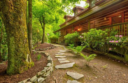 Boone Casa | Hebron Falls