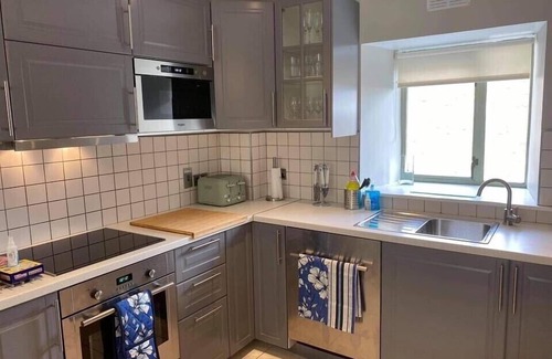 Kilrush Apartamento | Hector's House. Kilrush Marina. Wild Atlantic Way. County Clare. Ireland