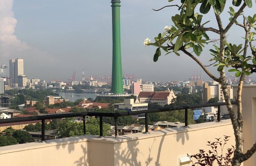 Suduwella Apartamento | Hedges Court Residencies Town Hall-2 Room 3 Bed Apartment