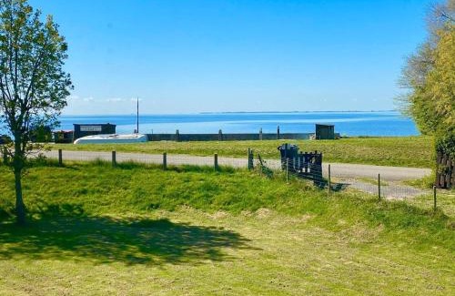 Laaxum Casa | Heerlijk vakantiehuis aan het IJsselmeer