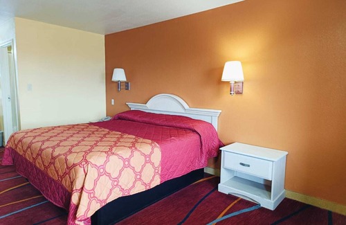 Harker Heights Hotel | Heights Inn