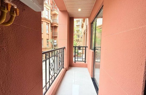Emeishan Apartamento | Apartamento encantador en el Monte Emei, alojado por una pareja alemana