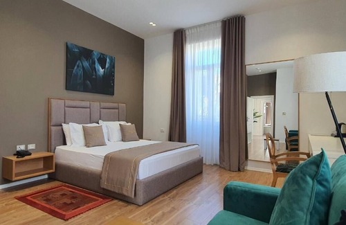 Qender Hotel | Heiress Hotel