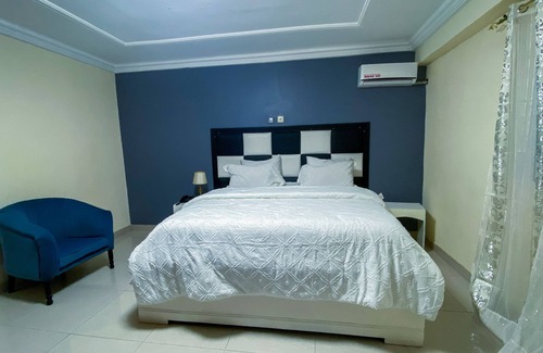 Yaounde Hotel | Helen Hotel