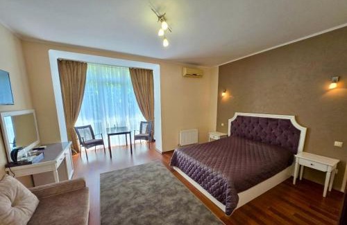 Mykolaiv Apartamento | Helen Hotel