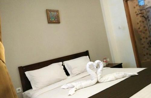 Klojen Casa | Helena Guest House