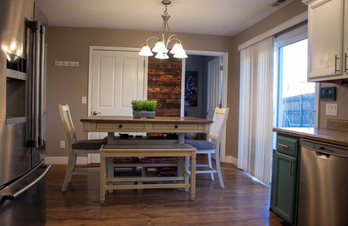Orchard Mesa Casa | Helena House: Super Clean 4 Bed;3 Bedrooms;2.5 Bath and AC.