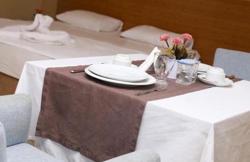 Altinova Hotel | Helenapolis OTEL