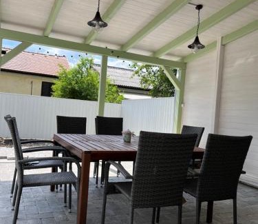 Zsorifurdo Apartamento | Helló Zsóry Apartman