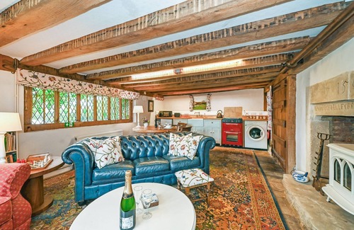Barns Green Cabaña | Hell Fyre 1594 by inspirestays.com - a cottage that sleeps 2 guests in 1 bedroom