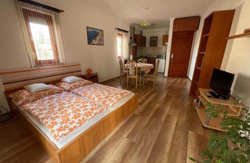 Gyula Apartamento | Hellasz Apartman