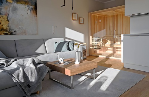 Daenschendorf Apartamento | Helle Deel – Bright Holiday Apartment with Sauna and Terrace