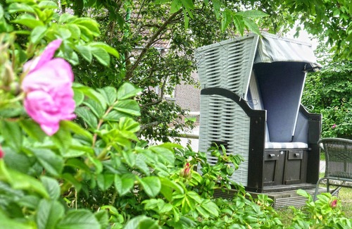 Langeoog Apartamento | Helle Ferienwohnung auf Langeoog mit Gartennutzung für bis zu Vier Personen
