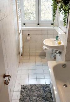Gruna Apartamento | Helles Apartment mit Balkon am Großen Garten nahe Stadtzentrum