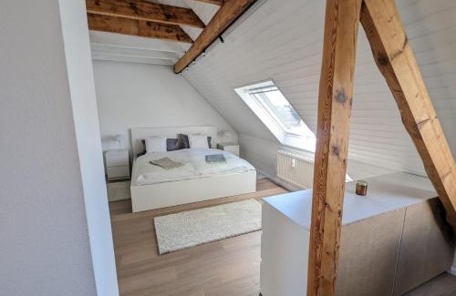 Verberg Apartamento | Helles Dachgeschoss-Appartement