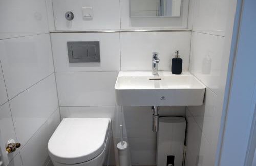 Ruettenscheid Apartamento | Helles Design-Appartement an der Messe