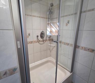 Wolfsanger Apartamento | Helles, ruhiges, neues Quartier, Herkules Blick