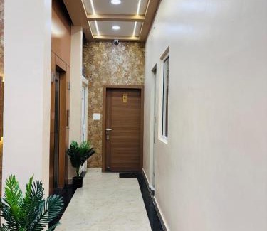 Varanasi Hotel | Hello Banaras