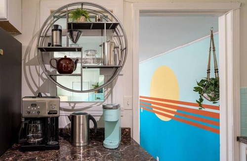 Fullerton Apartamento | A beautifully-decorated vacation home less than 5 miles to Disneyland